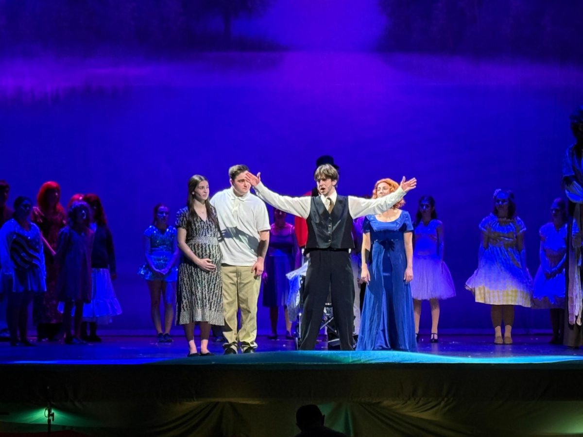 East Islip Seniors Make a Splash With Their Final Show