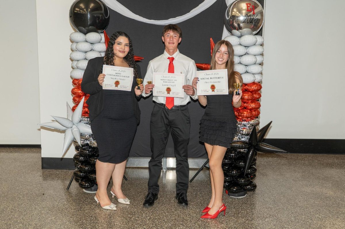 Seniors with their 2026 Superlative certificates.